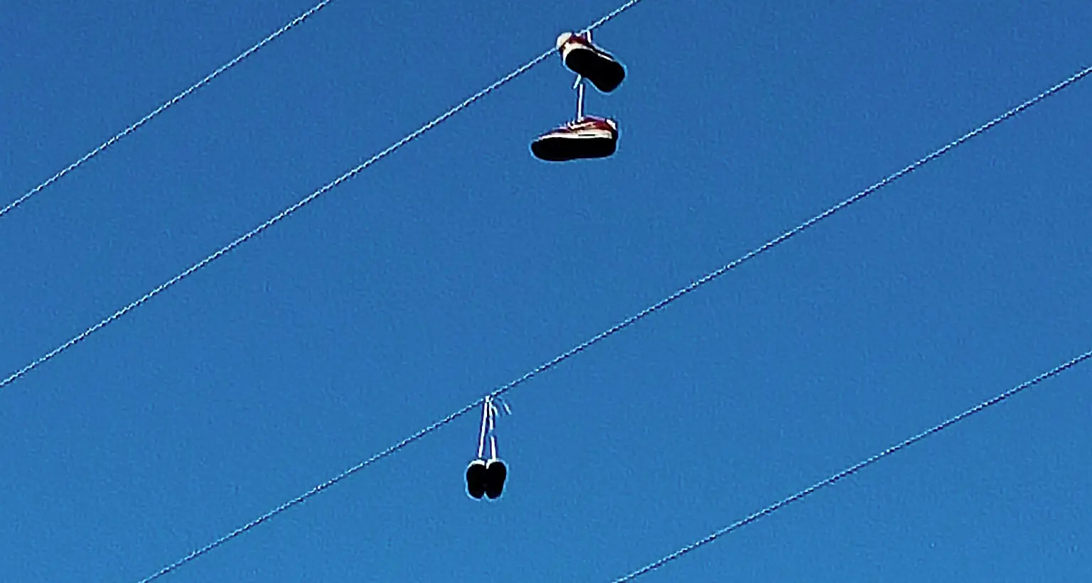 Al Parco Tre Castagni è arrivata l'arte delle \"scarpe volanti\"