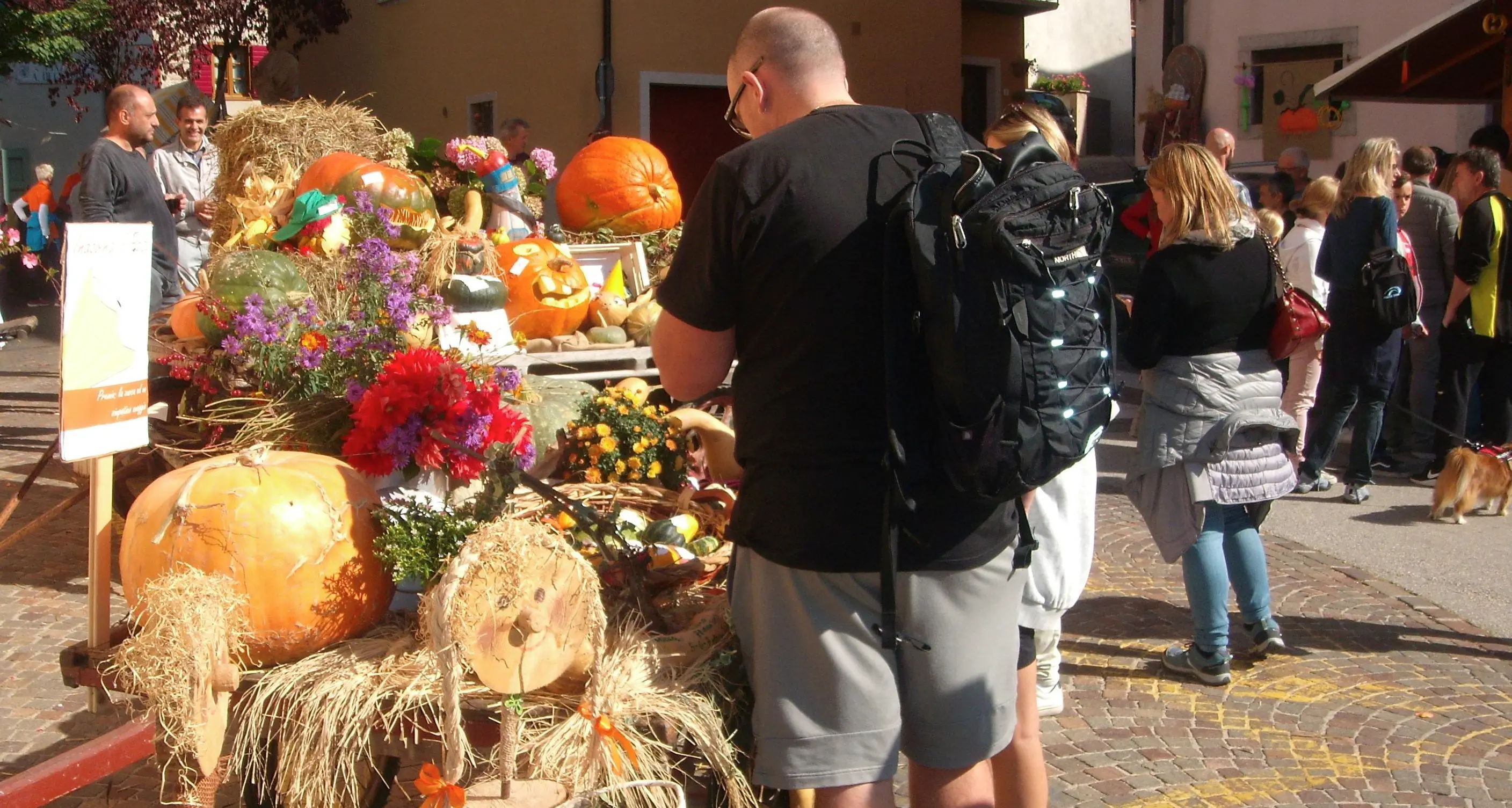 A Lasino trionfo della Festa della Zucca A pranzo \"sbafati\" 160 chili di gnocchi