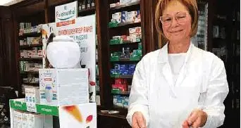 Rovereto: farmacista coraggiosa blocca la ladra e chiama la polizia