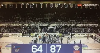 L'Aquila basket perde ancora: crisi nera