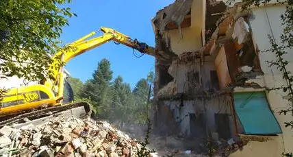 Sisma, falso ingegnere firmava collaudi