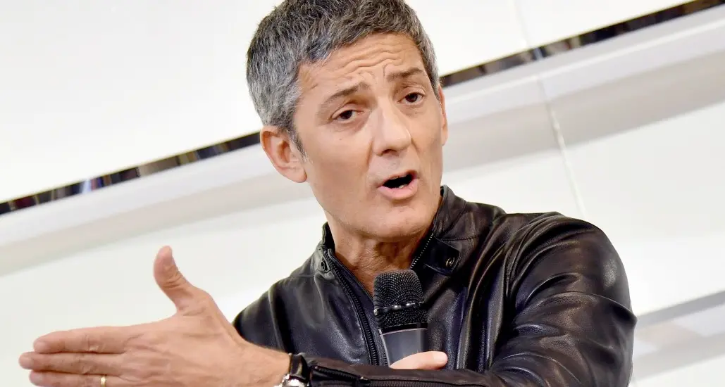 Fiorello torna su Deejay con Calcutta e Casa Salvini