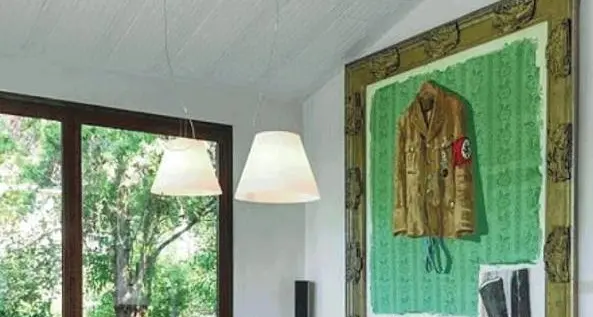 Villa bolognese col quadro di Hitler: cancellata dal business Airbnb