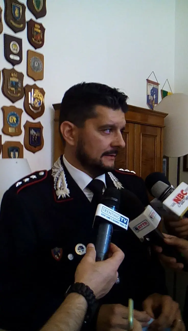 Forze dell'ordine vendevano informazioni a investigatori