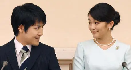 La principessa Mako rinvia ancora le nozze