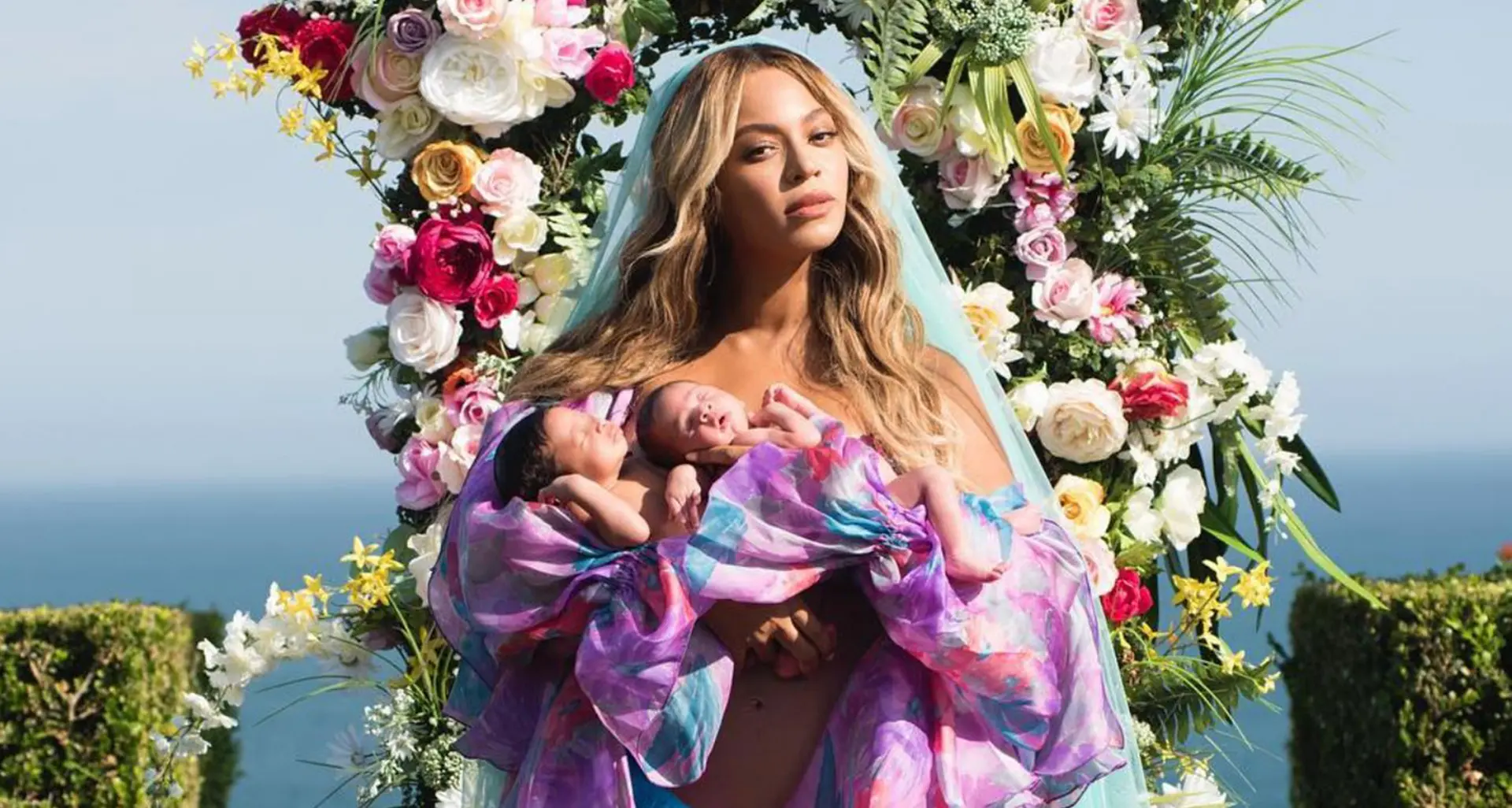 Beyoncé a cuore aperto su Vogue «Incinta pesavo 100 chili»