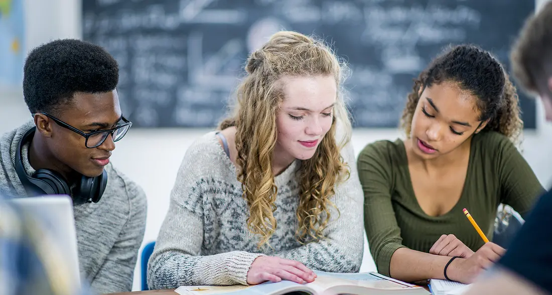 La Generazione Z a scuola, ecco come la vuole migliorare