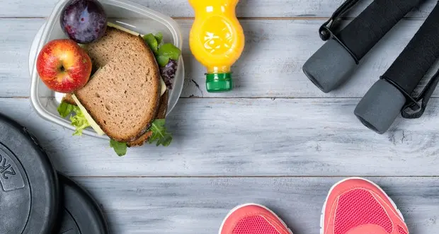 Fare la colazione fa bruciare più carboidrati durante lo sport