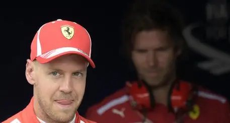 Vettel lascia la Ferrari divorzio «consensuale» alla fine della stagione
