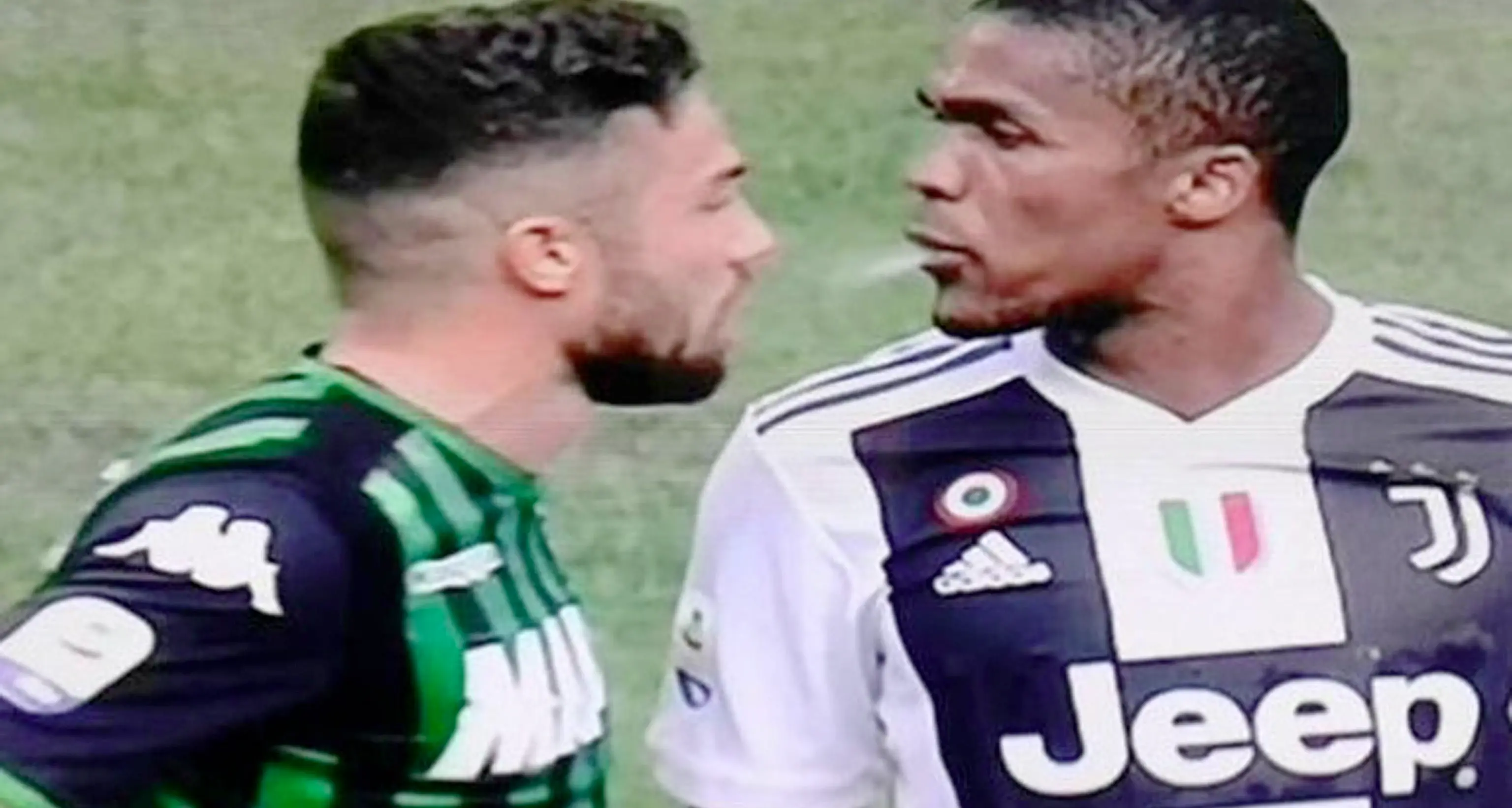 Douglas Costa, 4 turni per lo sputo a Di Francesco