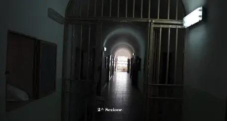Carceri: rissa fra 100 detenuti a Foggia