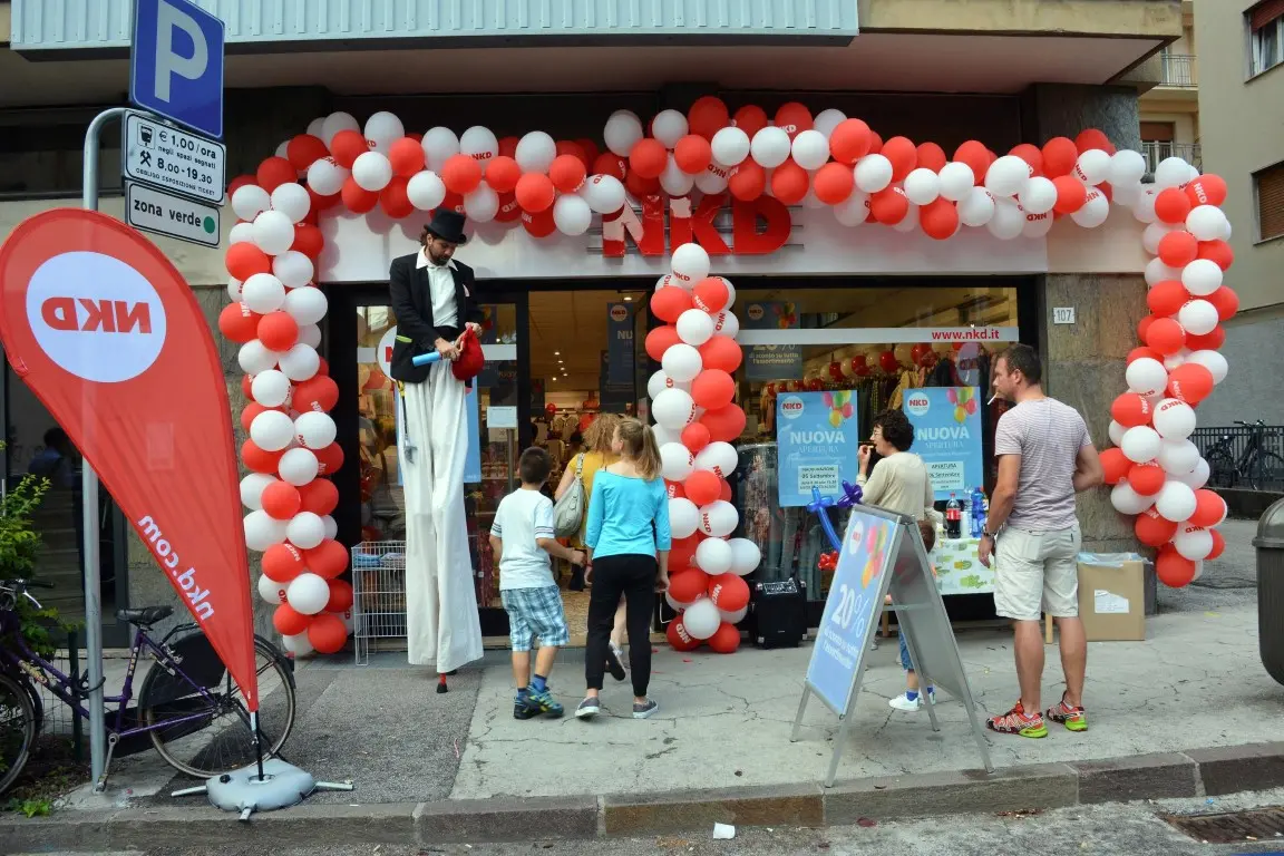 NUOVA APERTURA DEL NEGOZIO DI ABBIGLIAMENTO NDK DI VIA PERINI TRENTO 6 SETTEMBRE 2018 FOTO PAOLO PEDROTTI