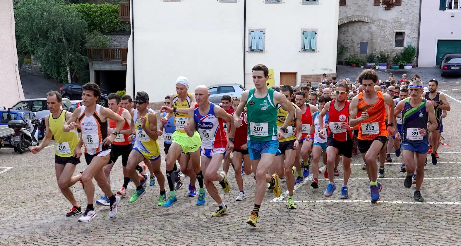 Maestri e Ricci nel prologo della Tourlaghi