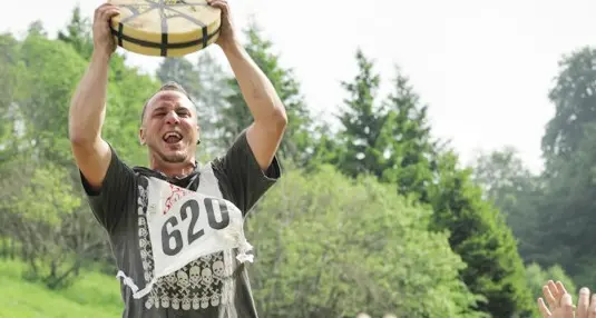 Cheeserolling: la corsa del formaggio