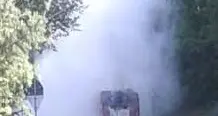 Autobus in fiamme per guasto tra Cadine e Sopramonte