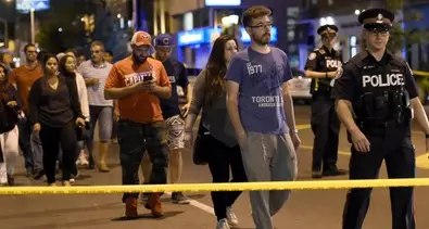 Canada, uomo spara sulla folla Due morti e 14 feriti, uno grave