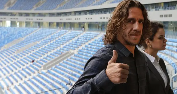 Puyol invitato da tv iraniana, respinto: capelli troppo lunghi