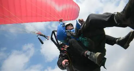 Precipita con il parapendio Paura ieri a Masi di Cavalese