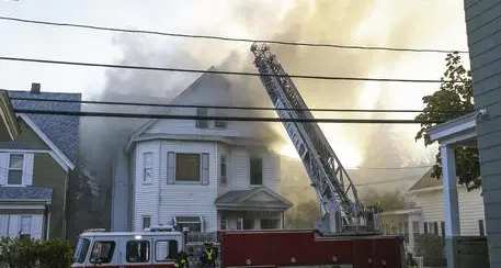 Usa: esplosioni di gas in tre città, un morto e 16 feriti