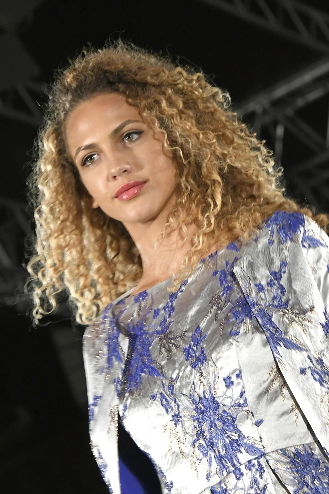 Miss Trento Sophie, italo-tedesca che vuole una carriera nel cinema