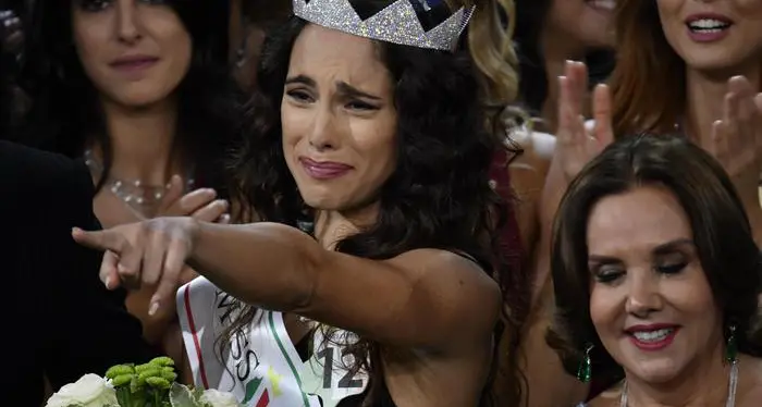Miss Italia, serata amara per le due trentine in gara