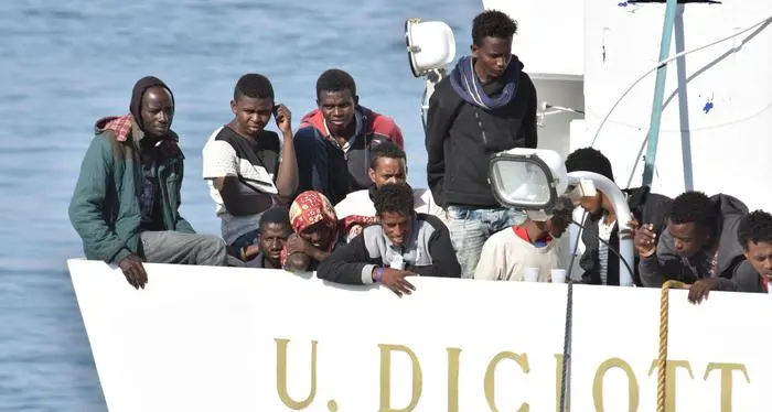 Nuovo scontro nel governo Migranti, vertice a Palazzo Chigi