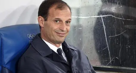 La Juventus a zero motivazioni e Allegri in televisione dà i numeri con il giornalista