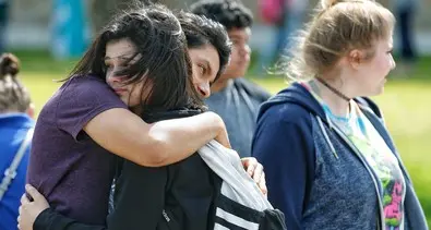 Texas, sparatoria a scuola Dieci morti, identificato autore