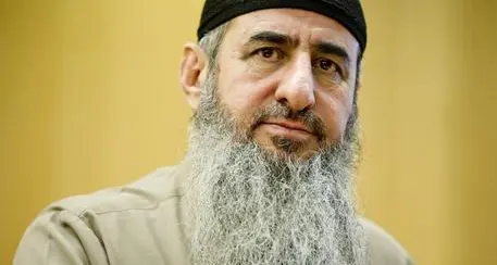 In tribunale a Bolzano: il mullah Krekar ci pensa