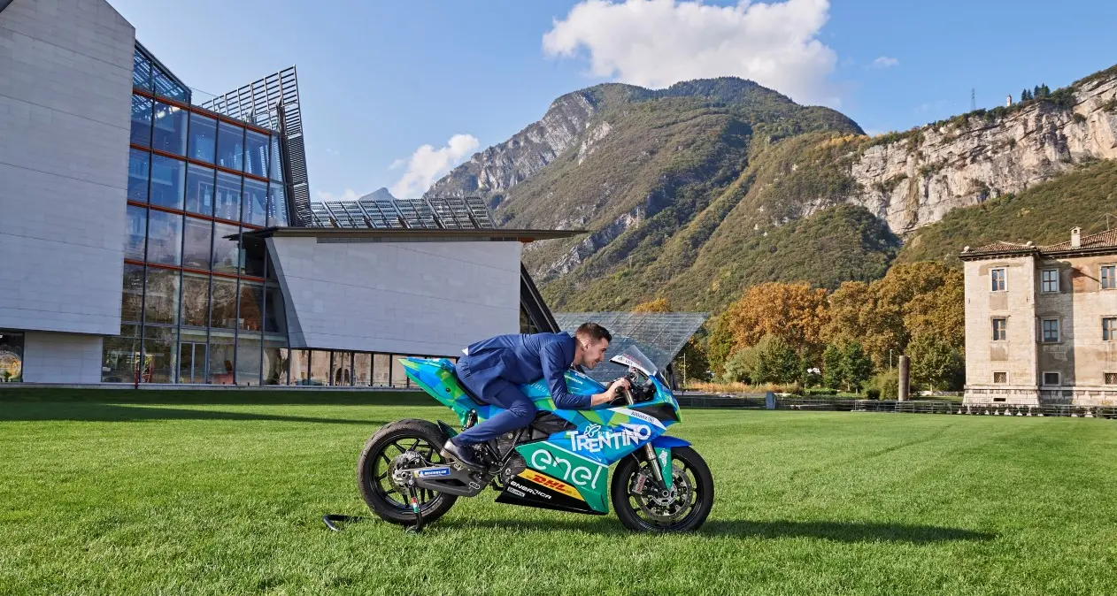 Gresini Racing e Trentino, partnership per le nuove gare con le moto elettriche