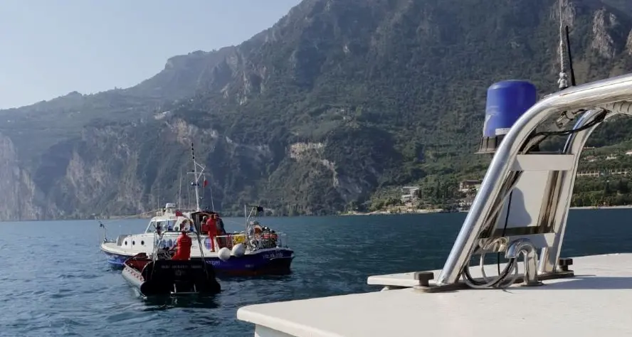 Avvistato a 287 metri di profondità il corpo del sub disperso nel Garda
