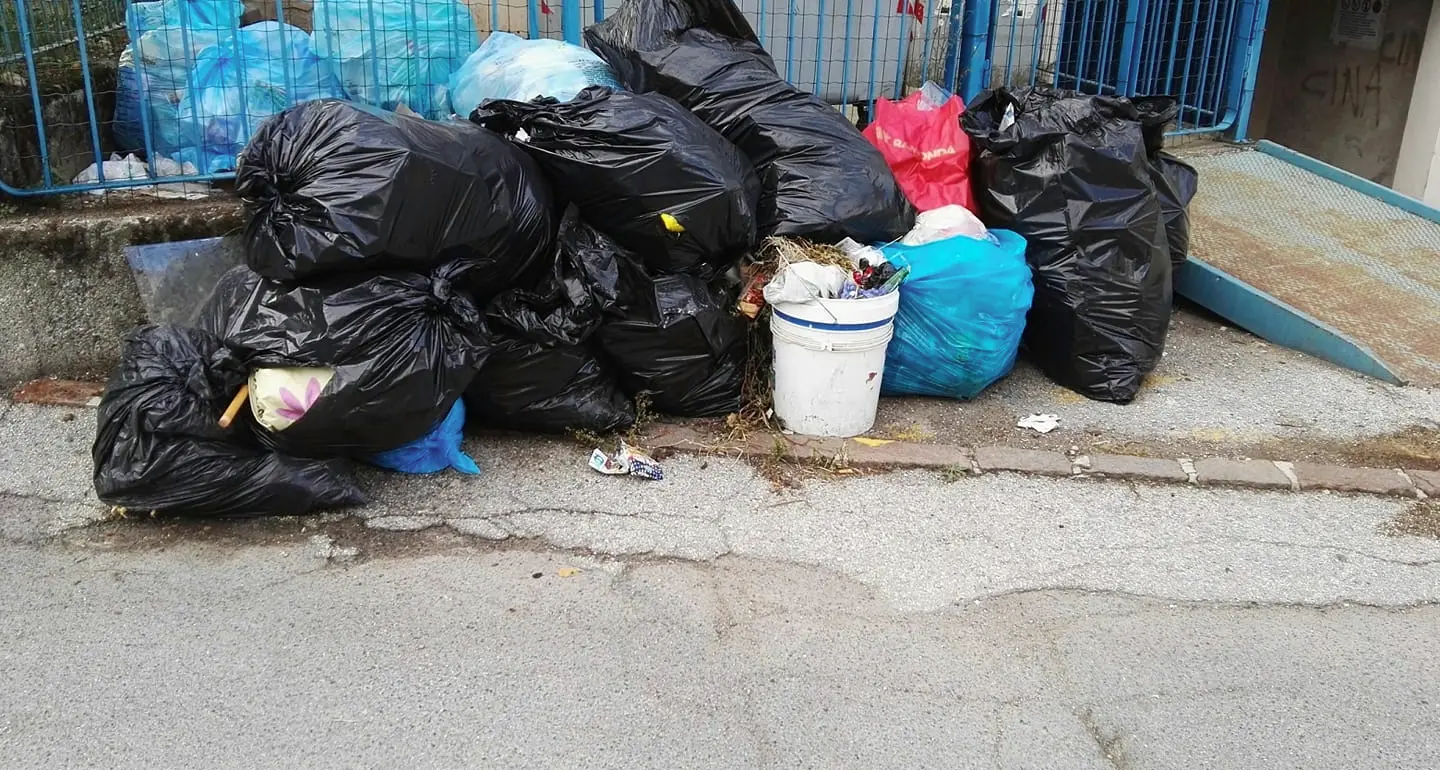 Canova, tra cumuli di rifiuti abbandonati e topi