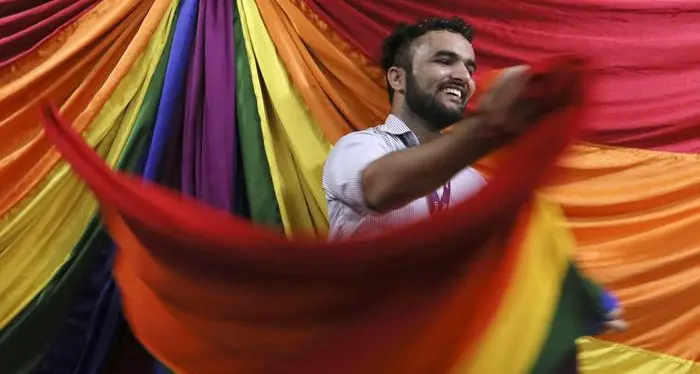 India, l'omosessualità non è più un reato