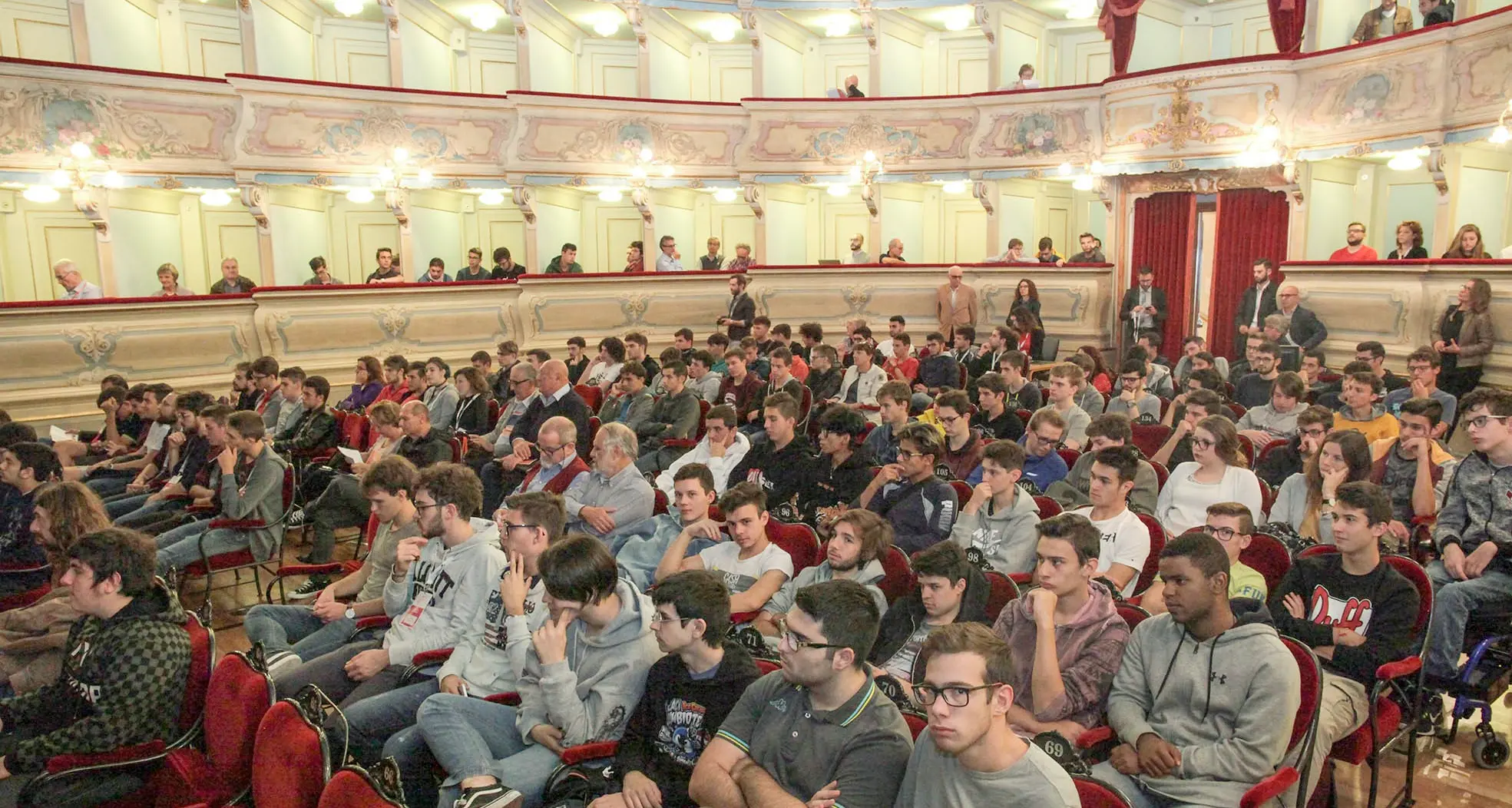 Informatici, un evento con il botto