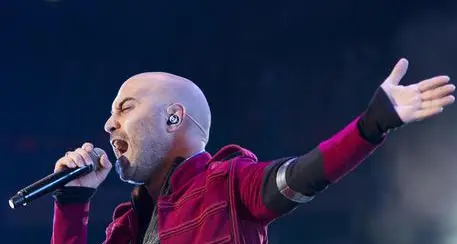Slitta tour Negramaro «Diamo tempo a Lele»