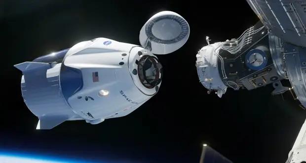 Nasa, pronti i primi astronauti per i voli privati