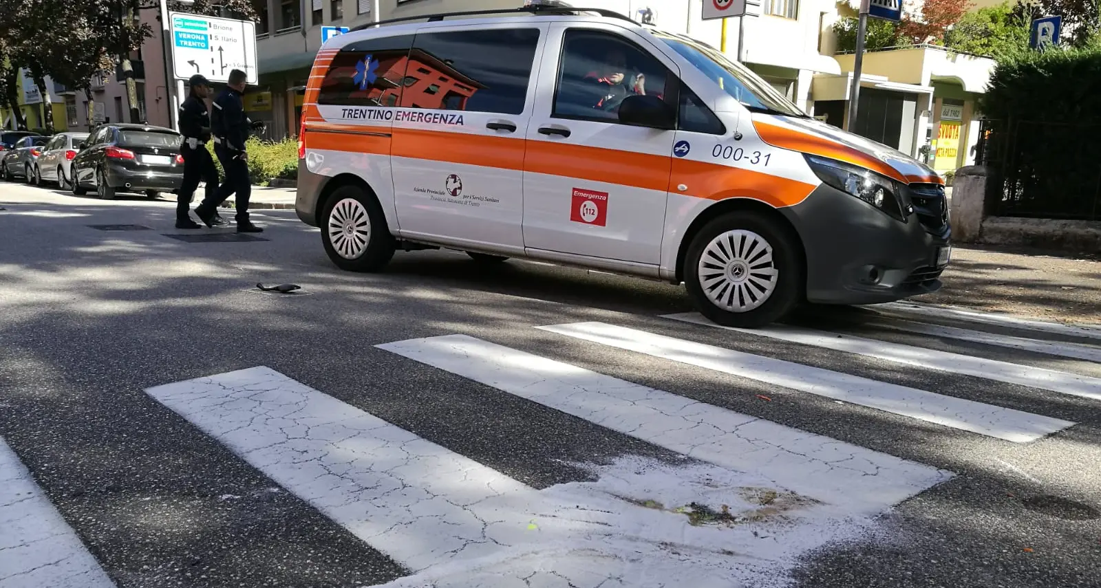 Scontro tra auto e moto Grave un uomo di 55 anni