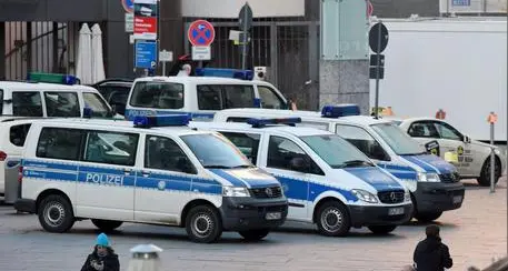 Germania, presa di ostaggi nella stazione di Colonia