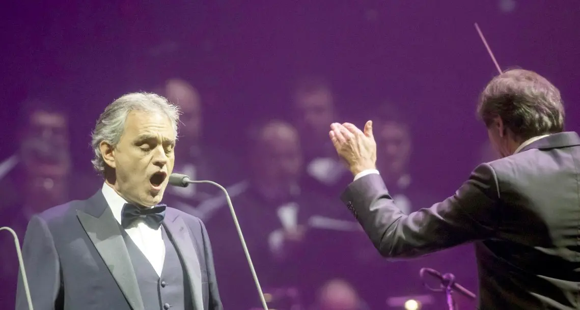L'incanto di Bocelli tra lirica e pop per beneficenza