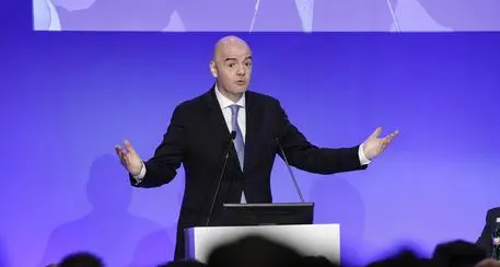 Vince l'Uefa, rinviata la riforma del Mondiale per club