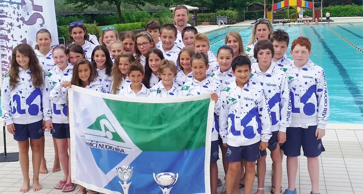 La \"Amici Nuoto Riva\" riparte dalla piscina di Prabi