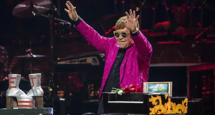 Elton John in tour anche in Italia: a Lucca, ma nel 2019