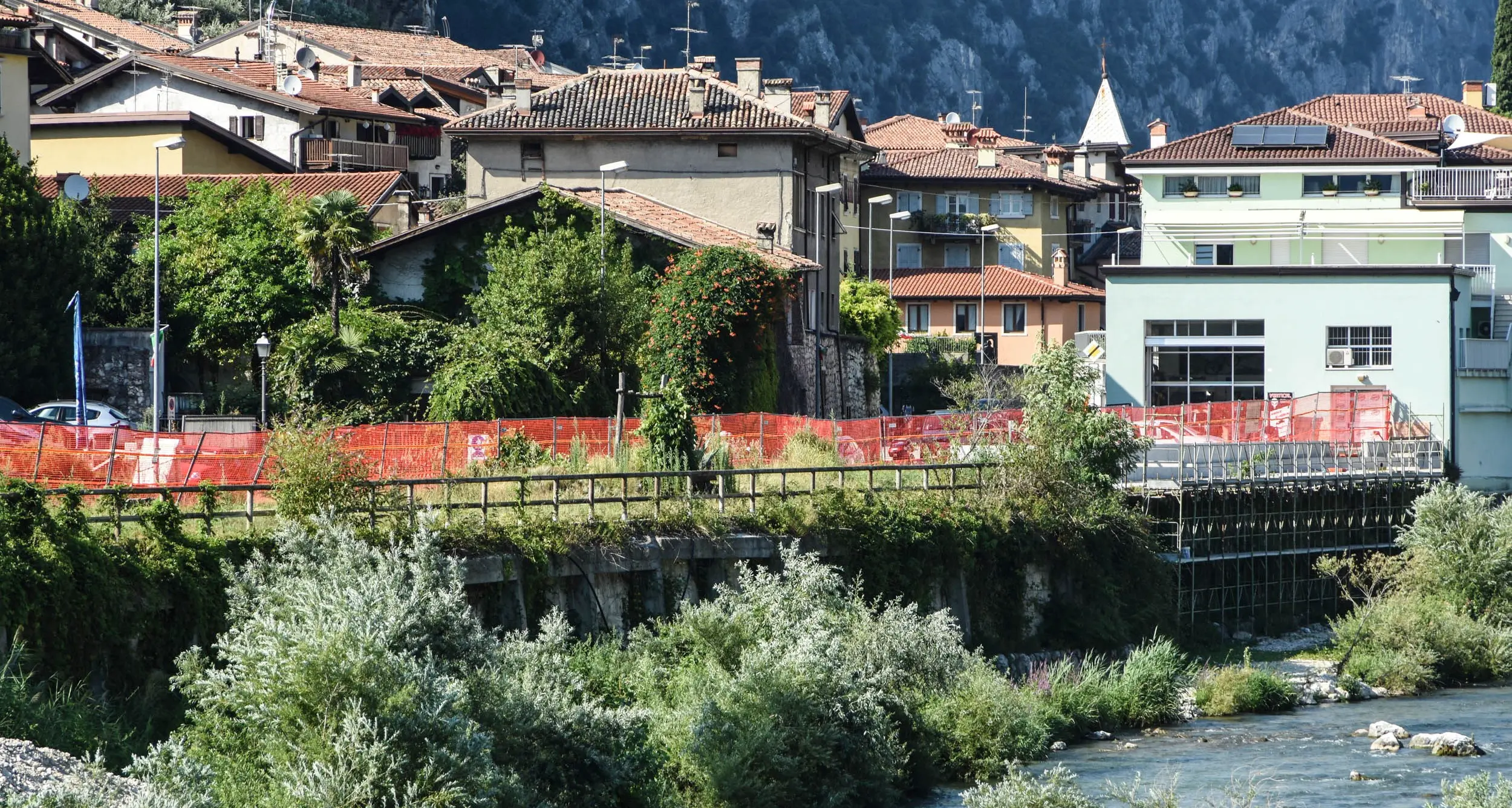 Arco, la gara di pesca rinvia i lavori alla ciclabile