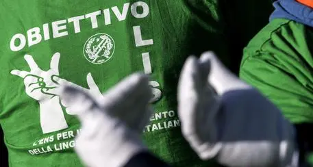 Nel mondo 72 milioni di persone usano la lingua dei segni