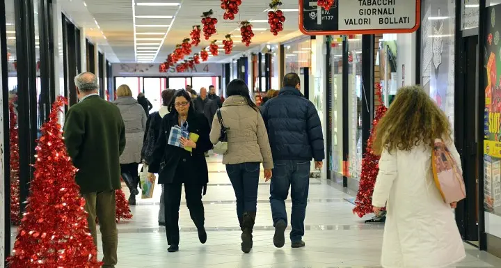 Negozi, confermato lo stop ai nuovi centri commerciali