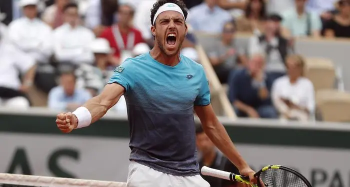 Tennis: storico Cecchinato, vola in semifinale Parigi