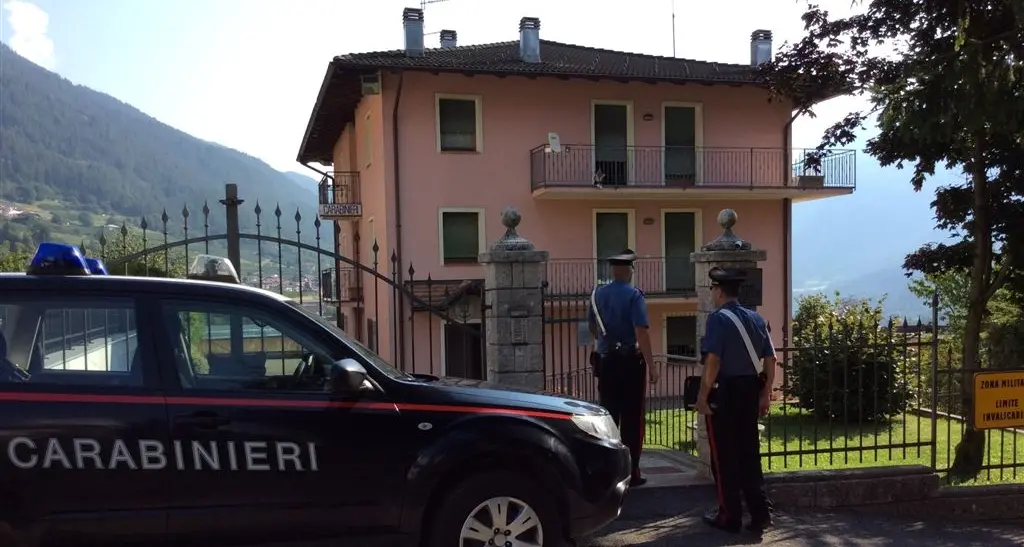Sorpresi a rubare in un hotel: un arresto e due denunce a Folgarida