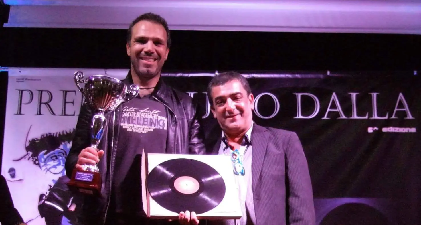 Andrea Lelli vince il Premio Lucio Dalla