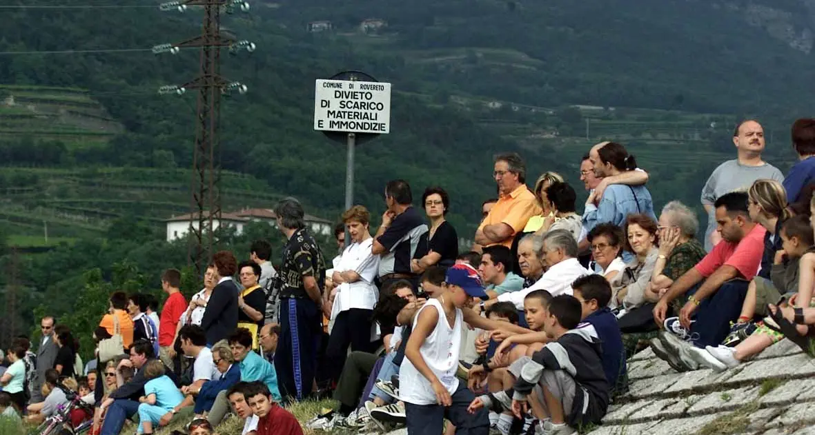 «Un borgo e il suo fiume»: non solo zattere