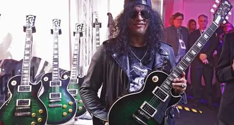 Crolla un mito del rock Chitarre Gibson in bancarotta